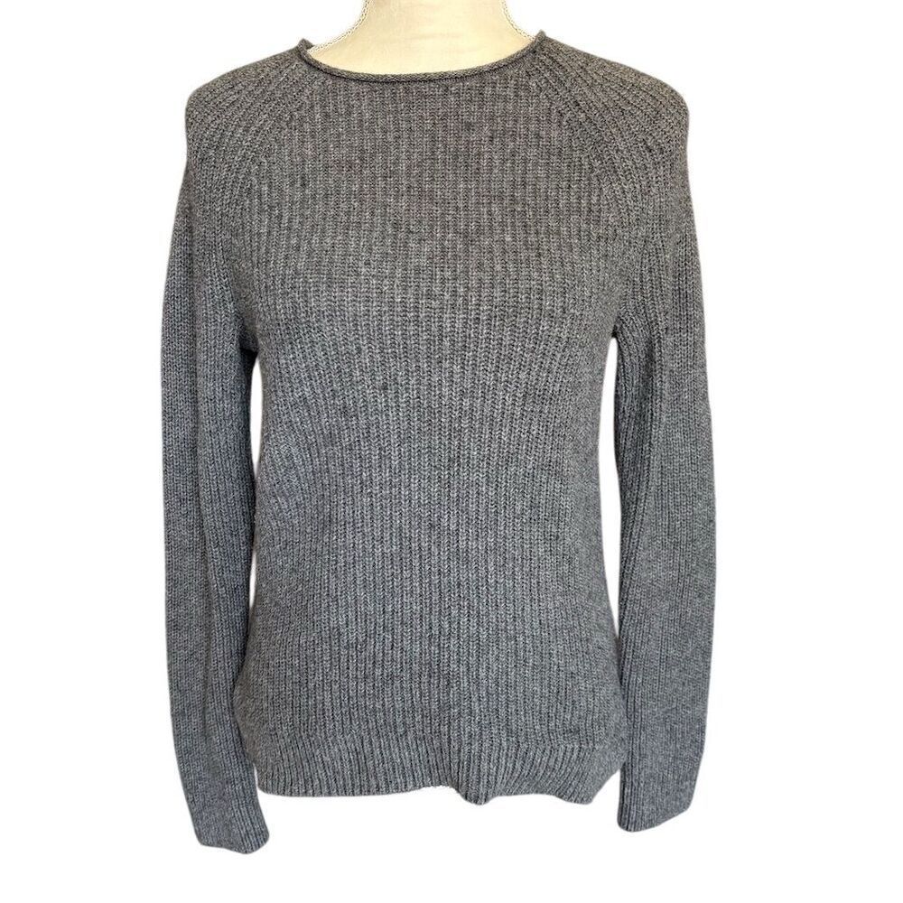 Vintage GAP Women's Gray Knit Pullover Sweater Size S Long Sleeve Casual